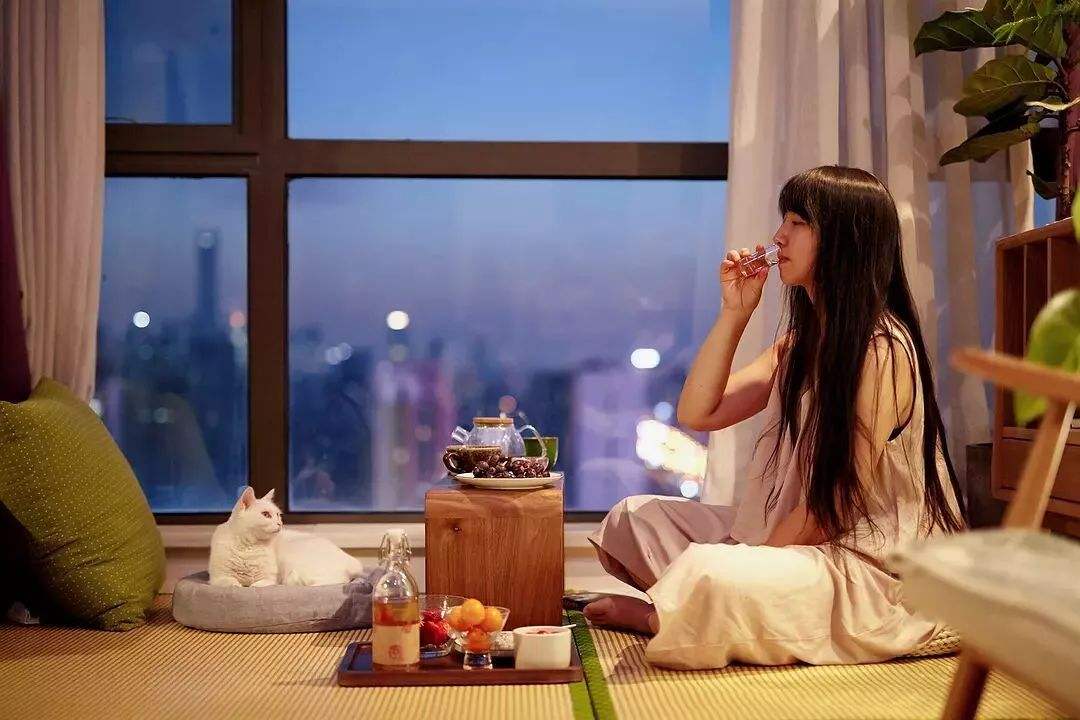 职场社交困境破解 同事关系处理技巧