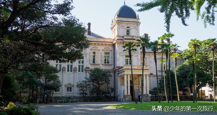 邻近东京大学的红砖围墙之内 隐藏着一座明治时代的豪宅