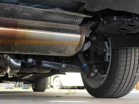 爱车跑到7万公里,5个零件必须更换,为了自己的生命安全着想