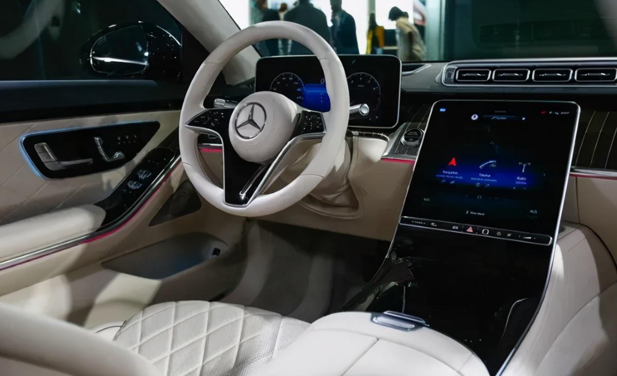 关键词: 行业新闻汽车丑闻德系奔驰奔驰(进口)我要反馈