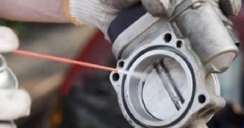 汽车维保知识：发动机「节气门」有必要定期清理吗?