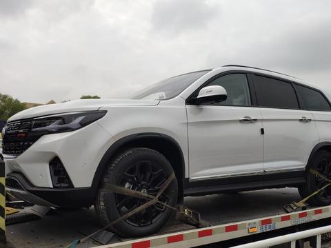 2020年北京车展探馆：新款东风风行T5L实车