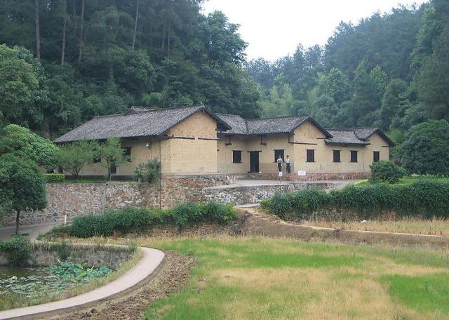 2020城市经济总量排名_我国GDP20强城市落定:深圳第三,武汉重返前十,排名第