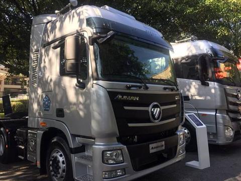 卡车所用油液繁多，这样检查减少出错