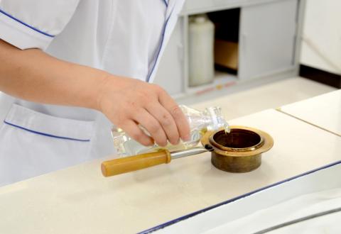 韦尔斯润滑油品质如一 过硬的品质获消费者认可