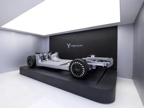 北京车展：首款量产概念车岚图 iFree 全球首发