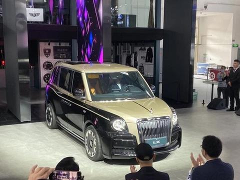 吉利的“老爷车”来了！对开门、双色车身，车头还带飞马立标！