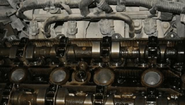 燃油宝能清理积碳吗,维修工：不要乱加,先分清是直喷还是电喷