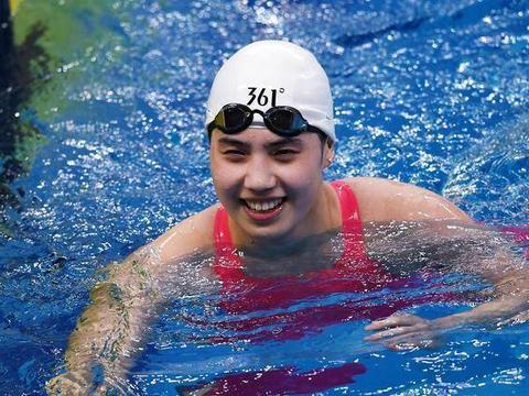 全国游泳冠军赛：张雨霏破亚洲纪录，距世界纪录仅差0.14秒