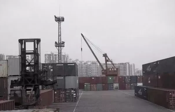 图2:顺德容奇港,顺丰起步的地方。来源:物流沙龙