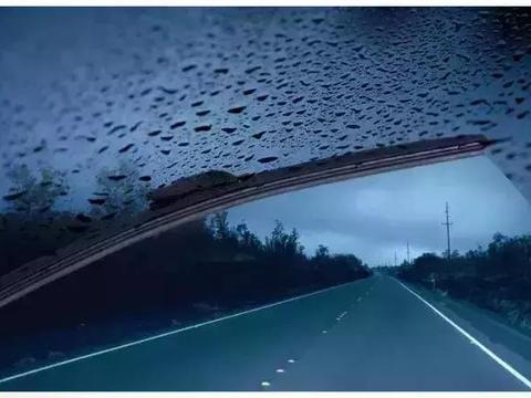 雨刮一年一换，轮胎三年一换，减震器多久一换呢？