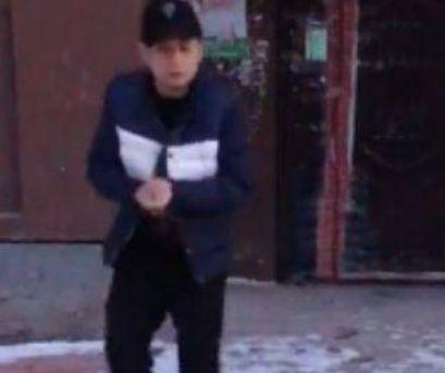 女子给自己私家车保养，男子到楼下去看车，结果让人让人哭笑不得