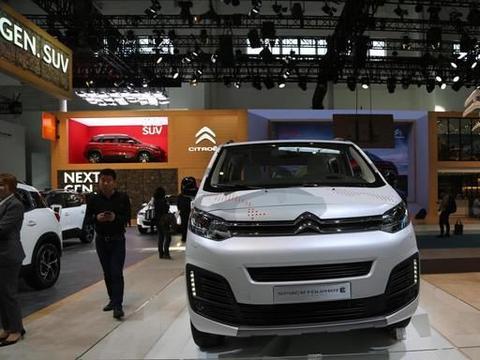 雪铁龙概念版MPV正式亮相,11月底前正式交付,续航230Km!