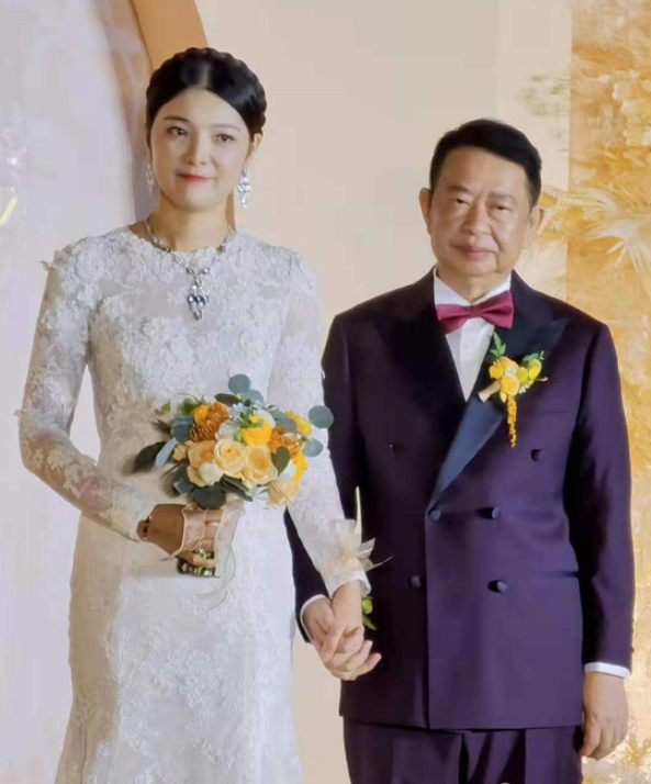 幸福的家庭不一定是相似的，而是各有各的幸福