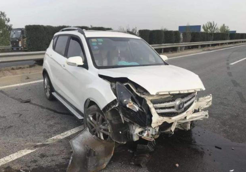 真正的汽车轮胎“杀手”，修车师傅：防范于未然比后悔强的多