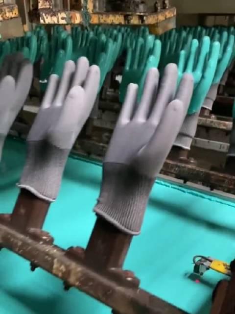 橡胶手套自动化生产_新浪新闻