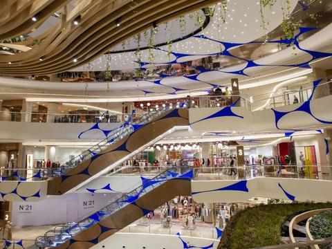 上海商城gdp_上海夜景(2)