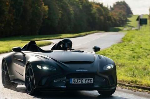 阿斯顿·马丁V12 Speedster原型车官图发布