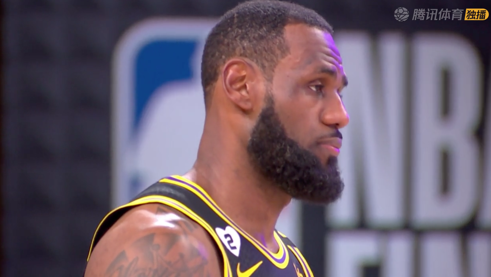 湖人最後一攻,詹皇甩鍋?網友在社交媒體詢問Lillard,小李這番回答很直接!-黑特籃球-NBA新聞影音圖片分享社區