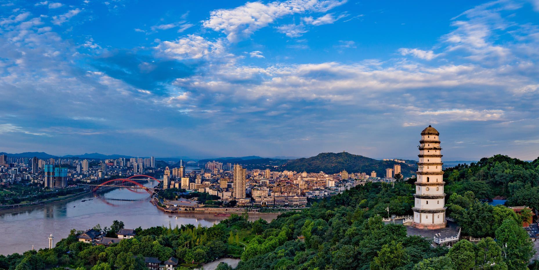 宜宾上门女服务到几点：四川宜宾及周边地区深度介绍