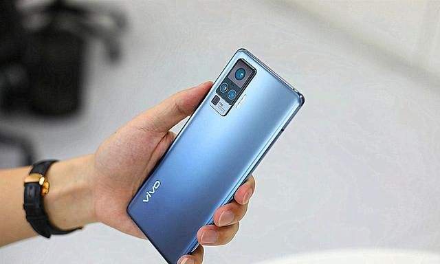 x60vivo几个颜色,vivox60颜色几种 vivox60pro基本确认曲面挖孔屏65万跑分价格感人