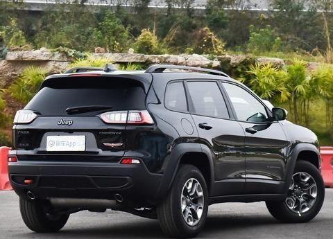 那辆曾经很漂亮的车呢?