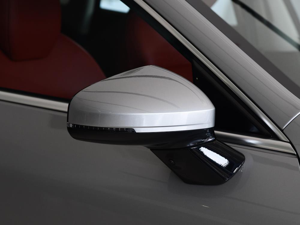 比亚迪汉刚火，又一搅局者来袭！性能堪比千万超跑，续航706KM