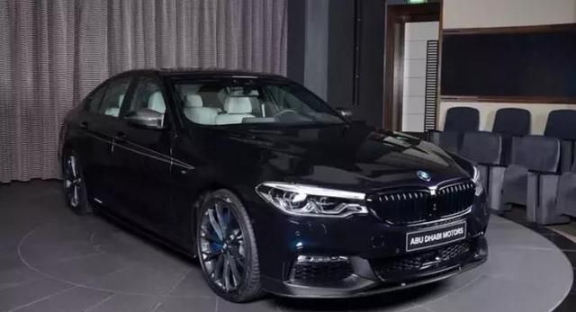 缸数即尊严,6缸轿车是我们仅存的体面