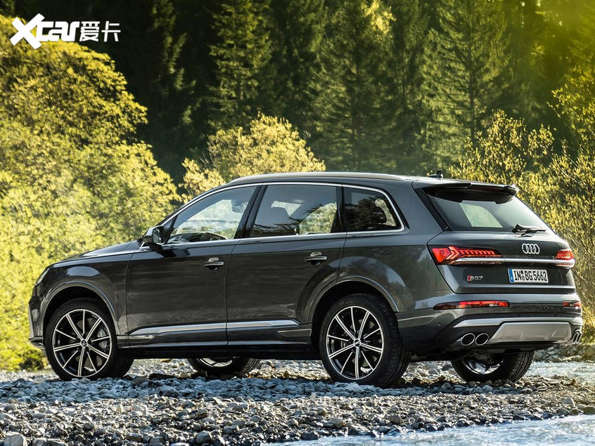 新款奥迪SQ7汽油版海外售价 约合91万元