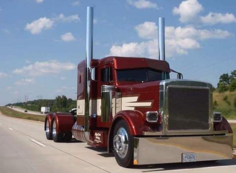 为啥美国卡车全是大长头?而我们的国产卡车都是“小平头”?