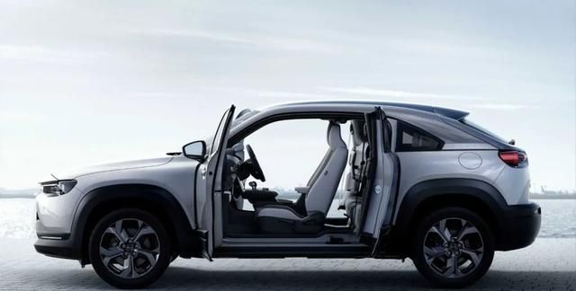 转子有望延续?马自达发布跨界SUV MX-30