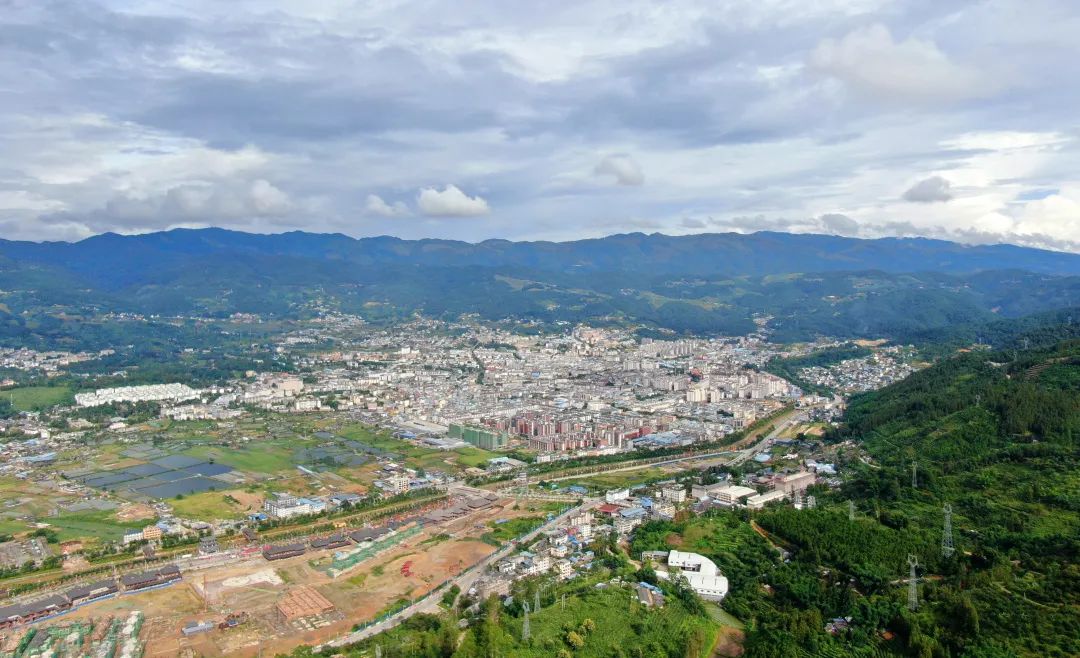 全囯人口最多的县_王涵全囯跳水冠军