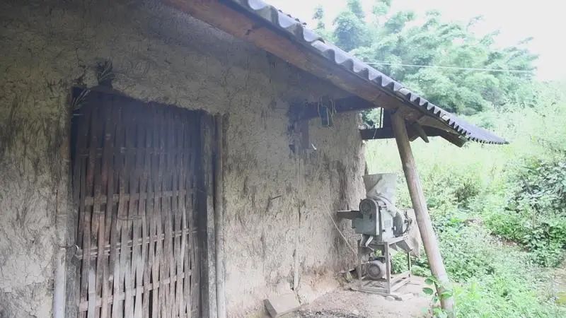 松潘县那个民族的人口最多_松潘县汽车站图片(2)
