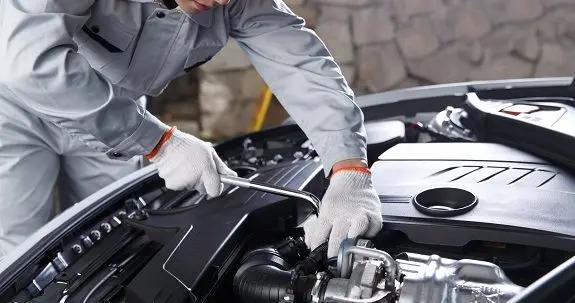 4S店黑幕被起底，对违法创收就得重罚