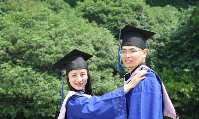 女友求婚,男博士的母亲回应:“你才本科,陪嫁一百万会考虑”休闲区蓝鸢梦想 - Www.slyday.coM 女友求婚,男博士的母亲回应:“你才本科,陪嫁一百万会考虑”休闲区蓝鸢梦想 - Www.slyday.coM