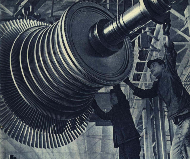 老照片1960年的上海汽轮机厂提前完成生产计划