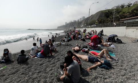 秘鲁逾3.3万名警务人员感染新冠 其中506人死亡