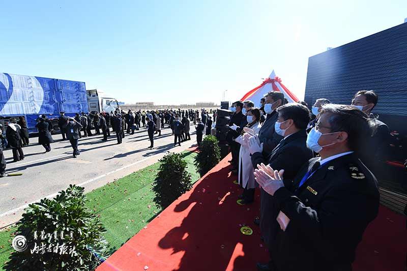 40dc-kavypmq3848217.jpg
