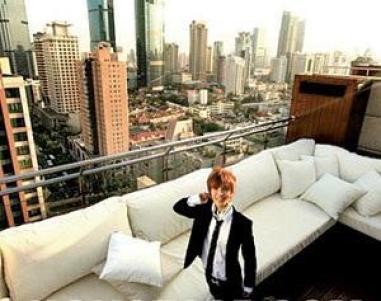 在五星级酒店拼单的名媛,只拍照不睡觉太亏了