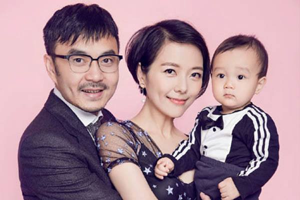 汪涵爱妻杨乐乐近照曝光：生孩子隐退7年，如今42岁复出被吐槽显老