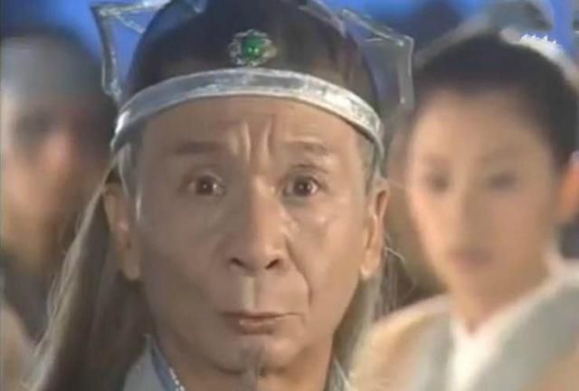 "青翼蝠王"刘长生被曝街头卖艺?儿子生气否认,父子相貌太相似