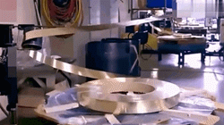 为什么真正的打火机,70%都卖给了不抽烟的姑娘?休闲区蓝鸢梦想 - Www.slyday.coM 为什么真正的打火机,70%都卖给了不抽烟的姑娘?休闲区蓝鸢梦想 - Www.slyday.coM