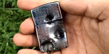 为什么真正的打火机,70%都卖给了不抽烟的姑娘?休闲区蓝鸢梦想 - Www.slyday.coM 为什么真正的打火机,70%都卖给了不抽烟的姑娘?休闲区蓝鸢梦想 - Www.slyday.coM