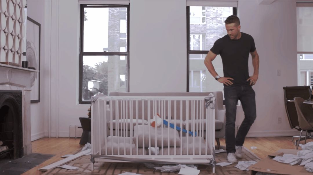 在宜家,没有一对情侣能逃过吵架