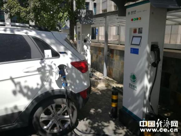 砸坏零件“创收”、捆绑销售保险……4S店“任性妄为”谁来管