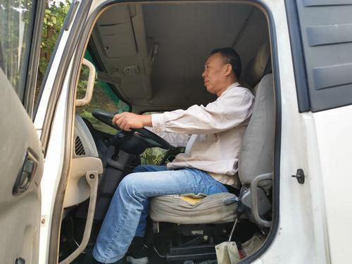 【致敬城市美容师】杨向东：“环卫夫妻”奉献22载扮靓禅城