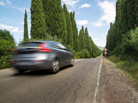 北京市普通小客车指标约3120人抢一个，中签难度再创新高