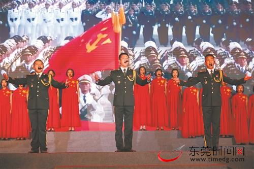 ■25日，中国人民解放军陆军第74集团军某部举办纪念《中国人民志愿军战歌》诞生70周年文艺晚会 记者 郑家雄 摄