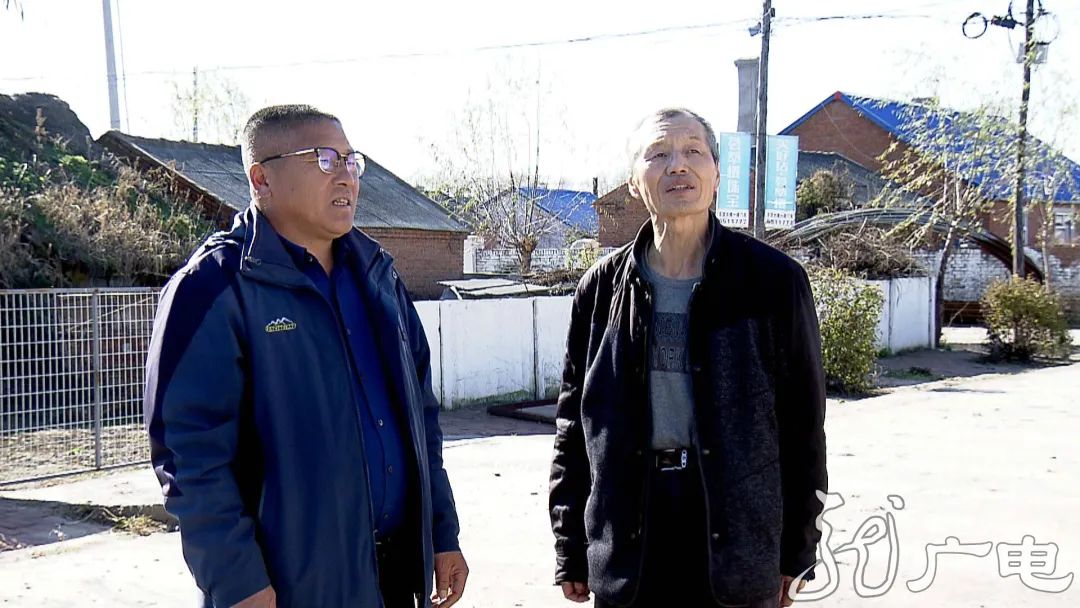 桦川县悦来镇苏苏村贫困户李春林说:"老了老了,赶上新的时代,老了老