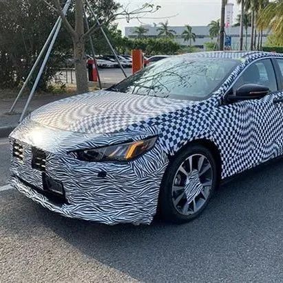 广州车展亮相 广汽传祺全新轿车谍照曝光